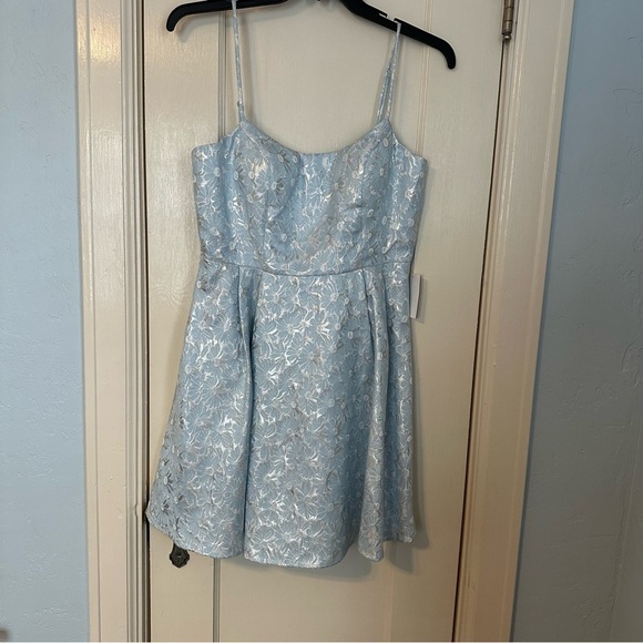 Next/Up Dress Sky Blue Metallic Silver Daisy Floral Spaghetti Straps Size 13/14 - Picture 2 of 12